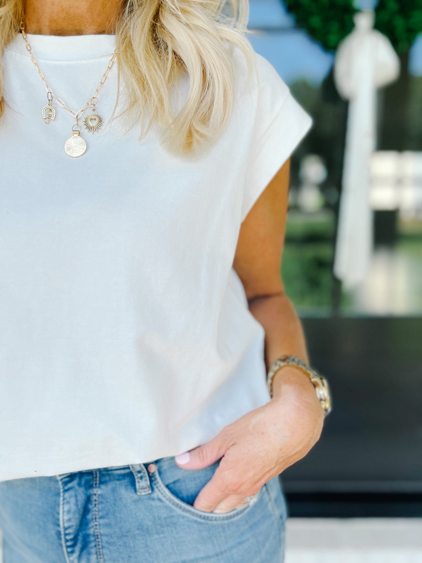 The Right White tee