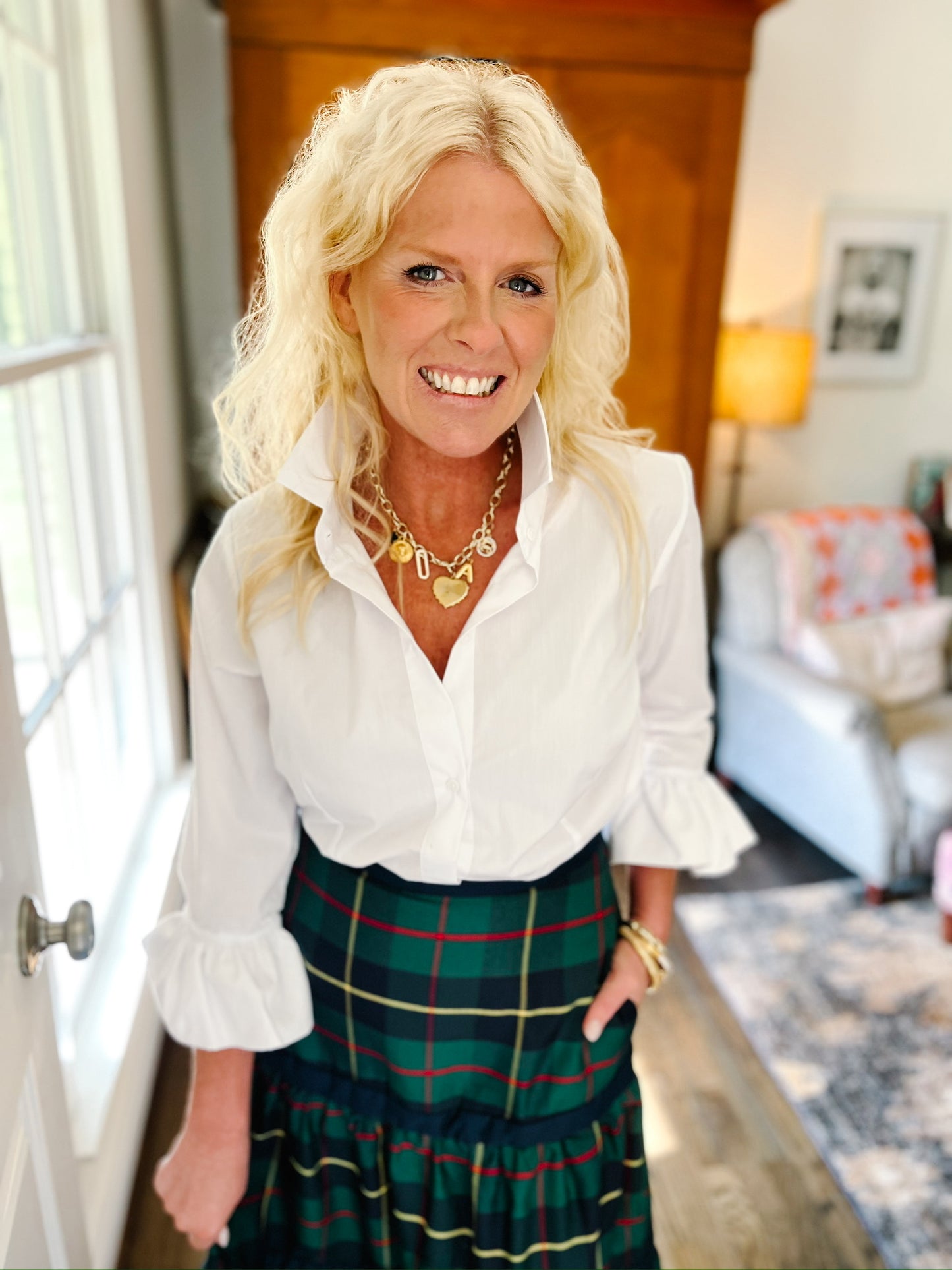 The Queen of White Collar