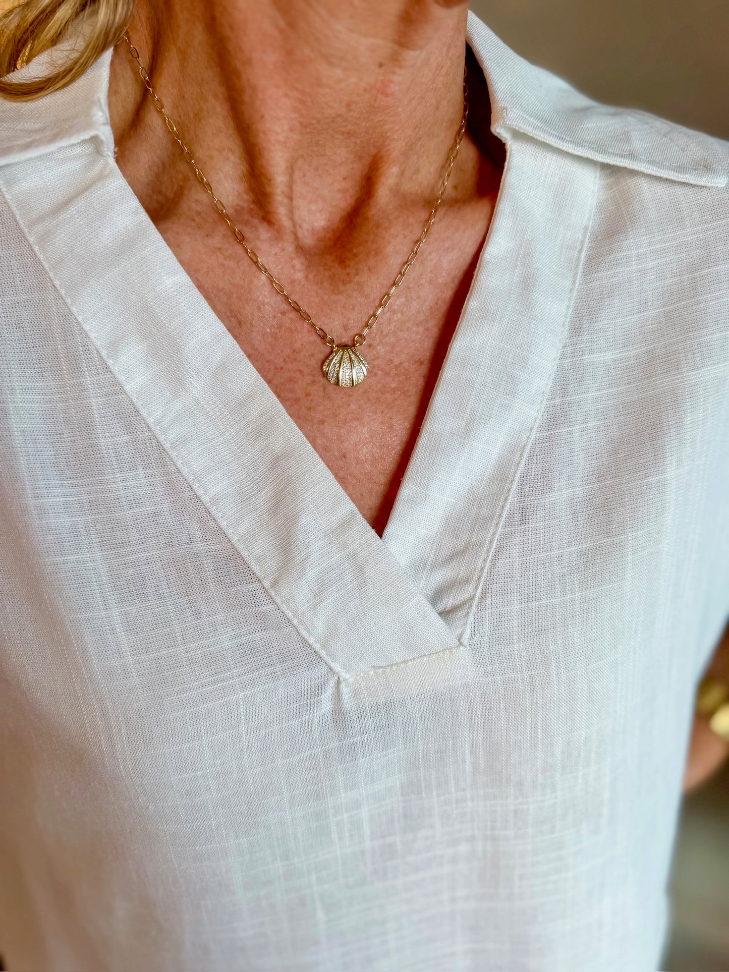 Elizabeth top