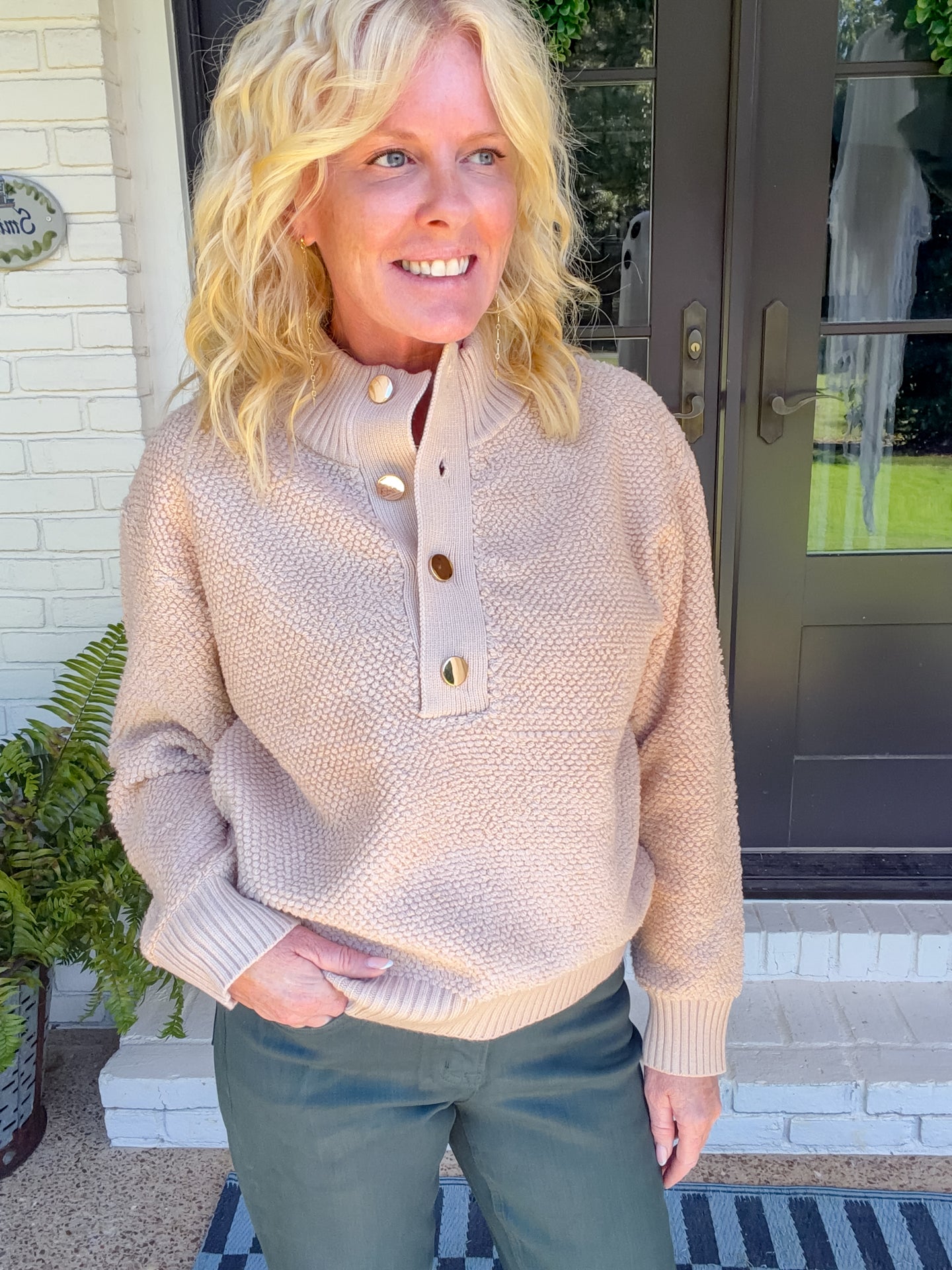 Latte sweater