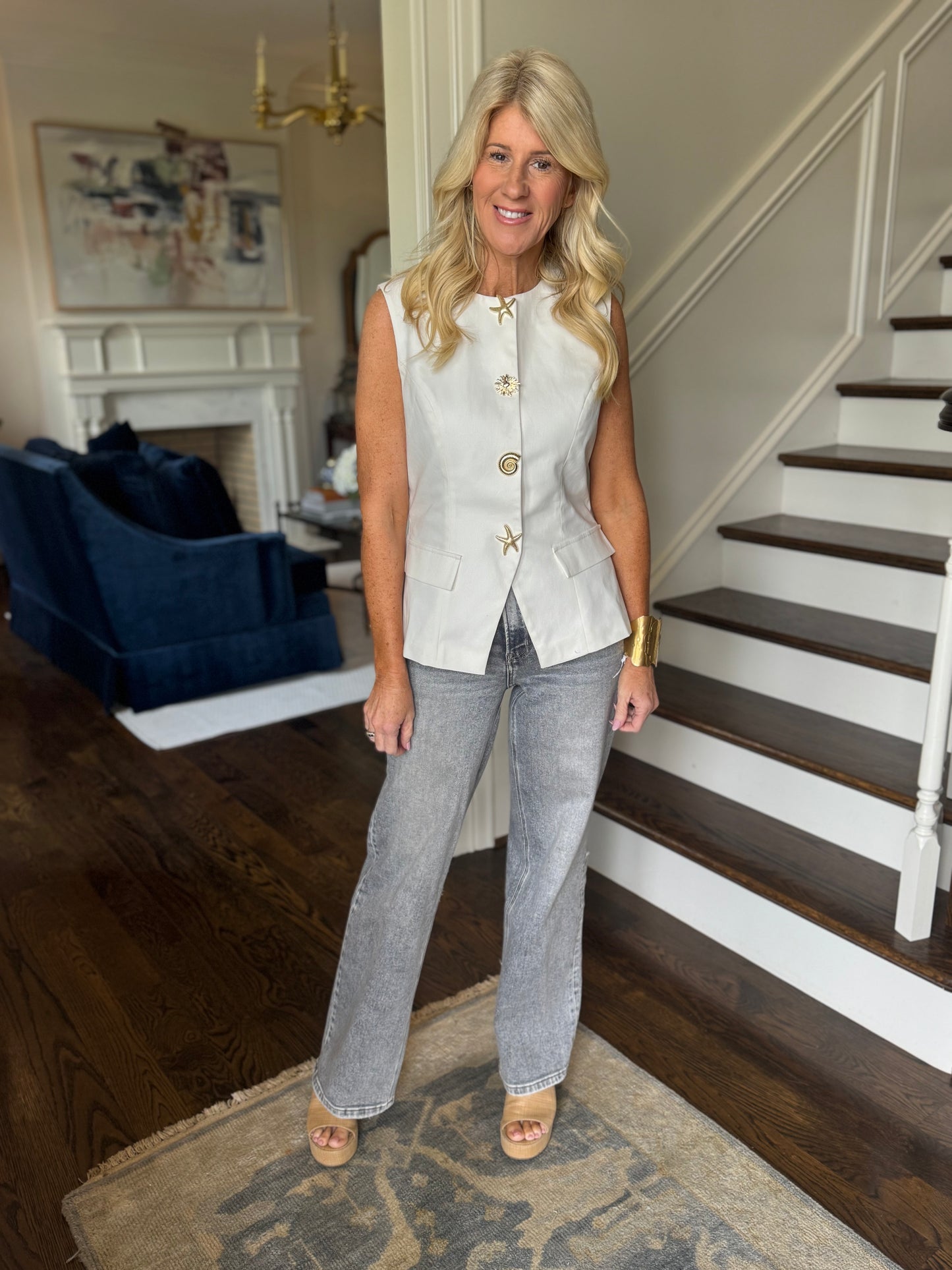 The Viila vest