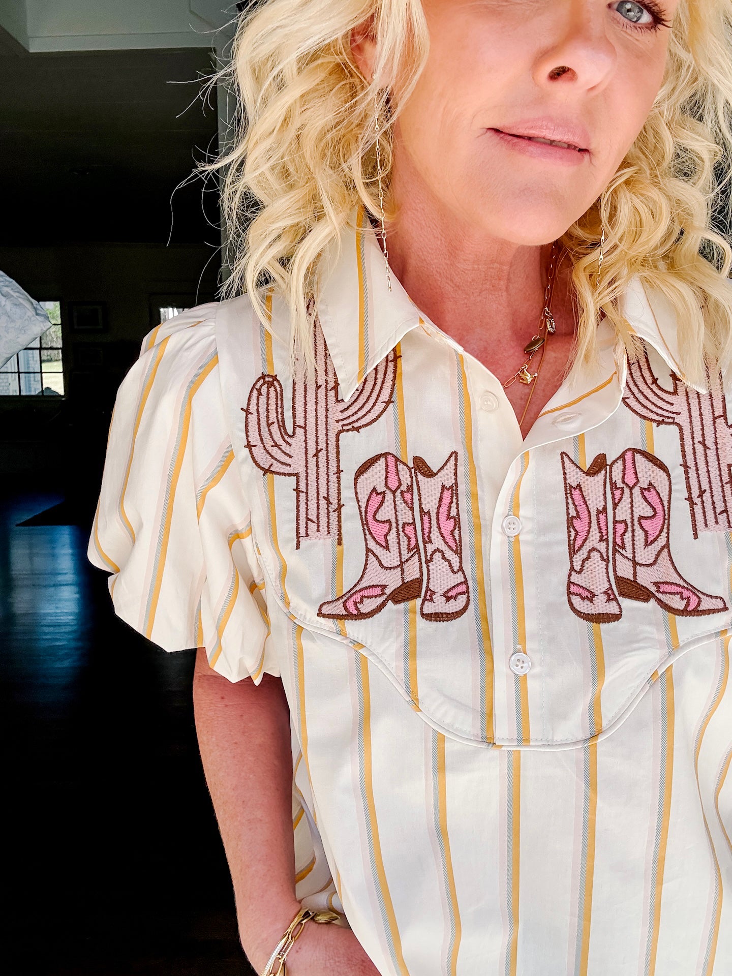 Nashville top