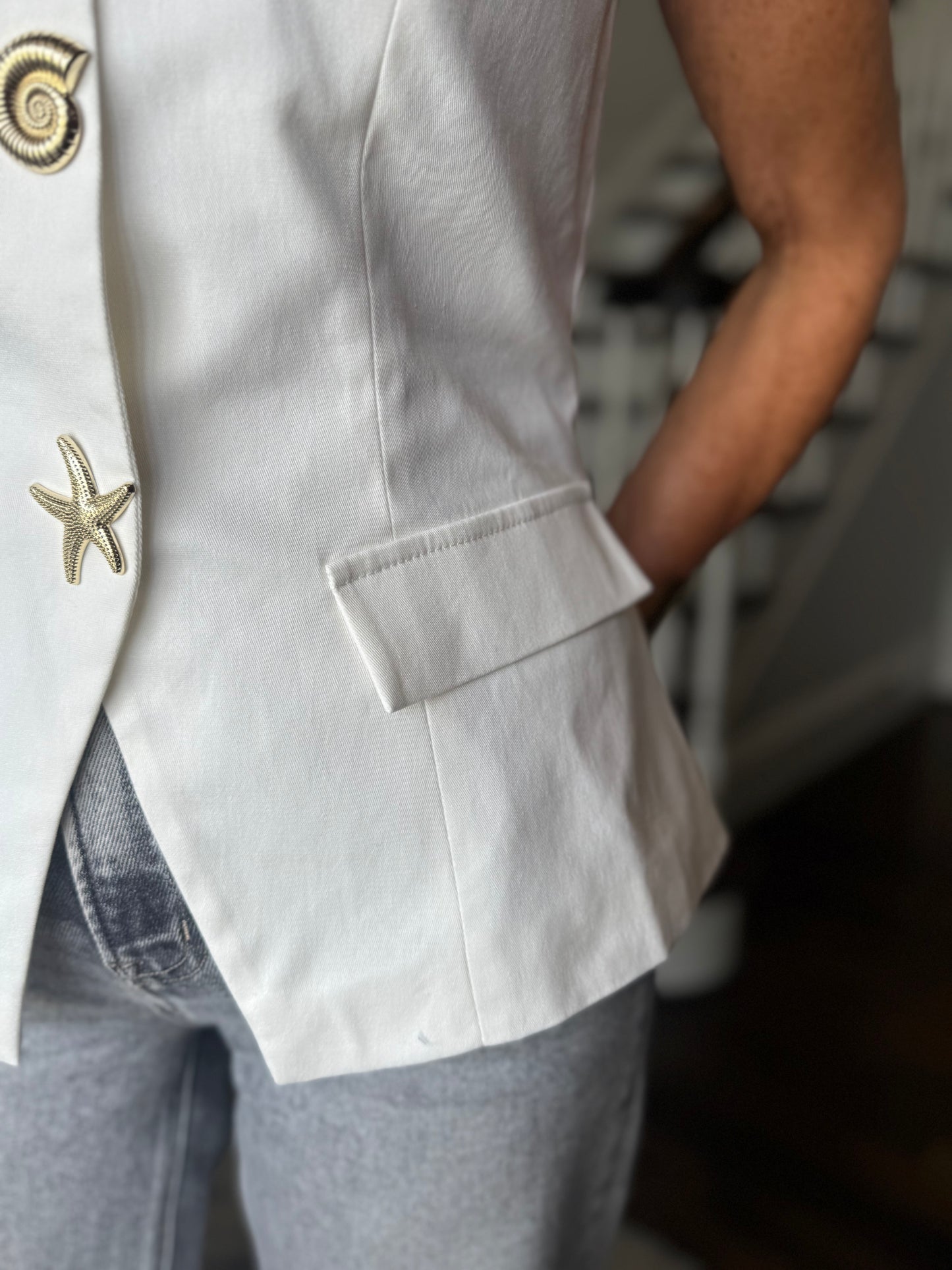 The Viila vest